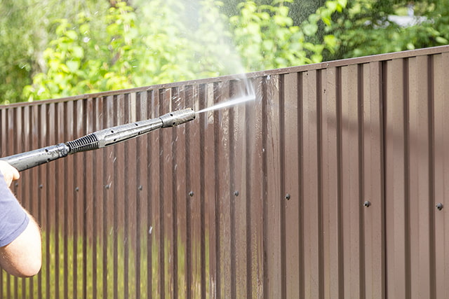 Fence Washing