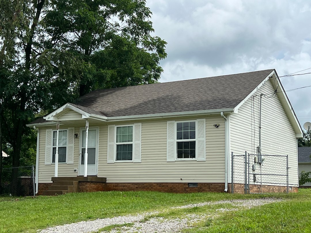 House Wash & Gutter Cleaning in Clarksville, TN